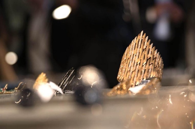 The House of Aziz & Walid Mouzannar Launches the exclusive Hayat Albi Collection